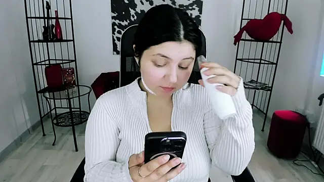 Snapshot of DiaAngell chatting on 31, 7, 2026 DiaAngell online show from 31, 7, 2026