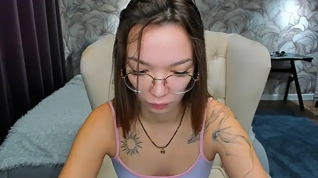 SusannJohnson online show from 17, 4, 2026