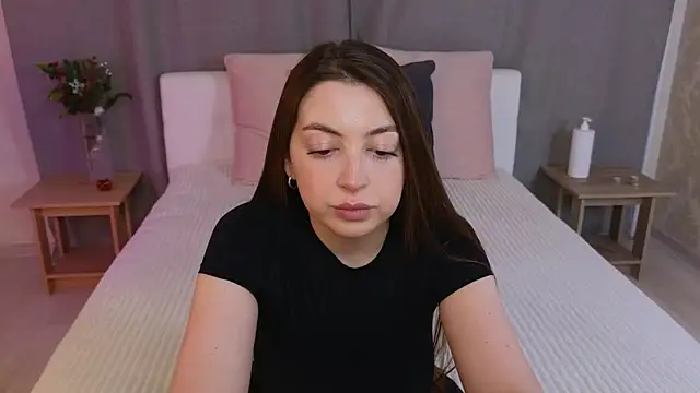 Ann moon   online show from 31, 5, 2026
