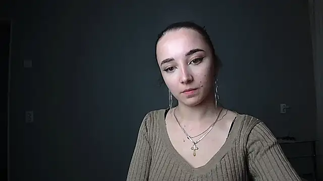 Eva Gloryy online show from 12, 3, 2025