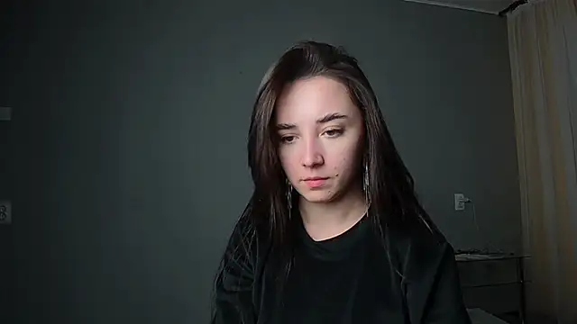 Eva Gloryy online show from 19, 3, 2025