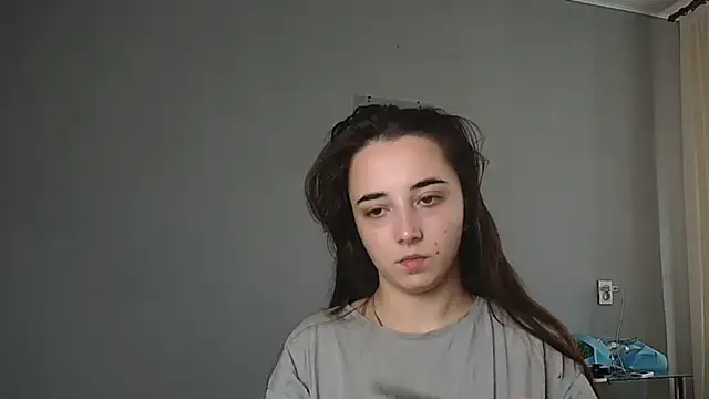 Eva Gloryy online show from 31, 10, 2025