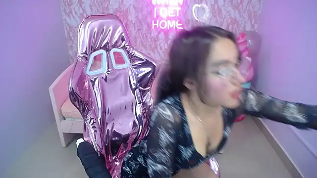 kassandra ch  online show from 29, 1, 2025