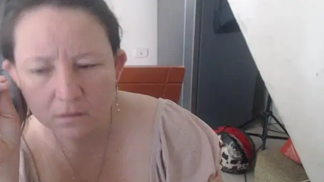 Yohis Kiut25 online show from 21, 9, 2025