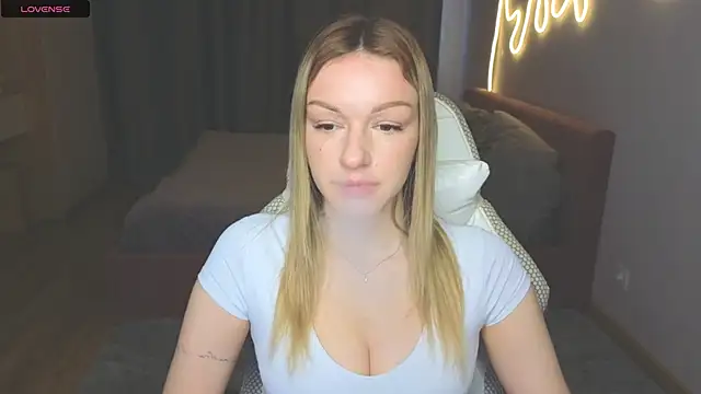 MargaretSweet1 online show from 25, 3, 2026