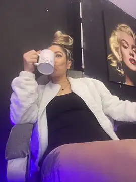 viktoria davis  online show from 14, 3, 2026