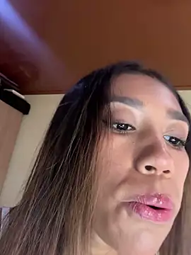 zoe storm online show from 5, 4, 2026