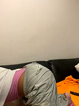 Snapshot of Go_Meg chatting on 30, 10, 2025 Go Meg online show from 30, 10, 2025