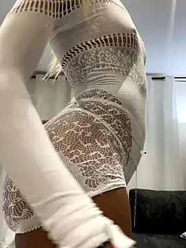 Snapshot of Go_Meg chatting on 18, 12, 2025 Go Meg online show from 18, 12, 2025