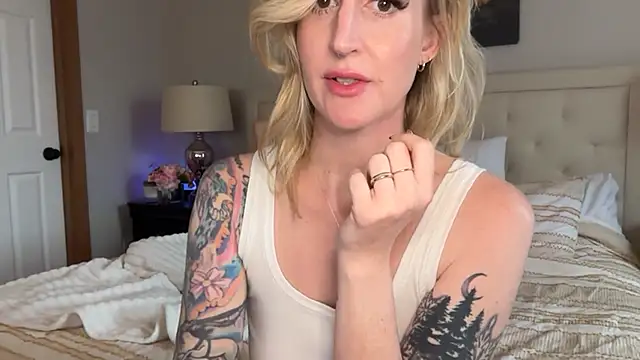 Officiallyonlytams online show from 24, 11, 2025