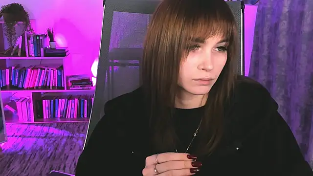 DakotaaJohnnson online show from 21, 2, 2025