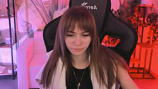 DakotaaJohnnson online show from 25, 2, 2025