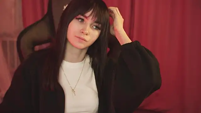 DakotaaJohnnson online show from 14, 3, 2025