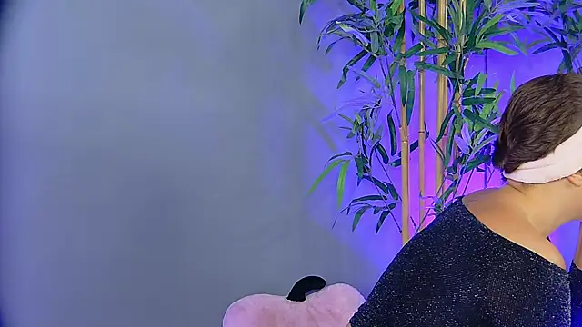 PatriciaSpice online show from 14, 11, 2025