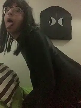 Snapshot of sofia_esclava chatting on 27, 10, 2025 sofia esclava online show from 27, 10, 2025