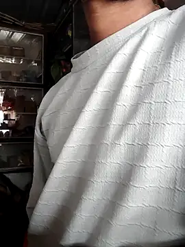 Snapshot of Babygard110 chatting on 6, 4, 2026 Babygard110 online show from 6, 4, 2026