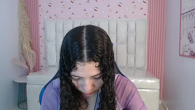 shalon diaz s online show from 4, 12, 2025