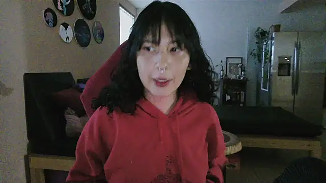Snapshot of GinnyDelice chatting on 12, 9, 2025 GinnyDelice online show from 12, 9, 2025