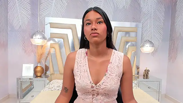 LIA SWAN  online show from 23, 1, 2025