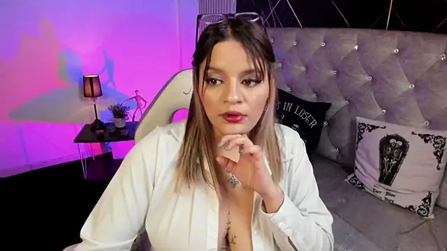 victoria  floyd online show from 10, 2, 2026