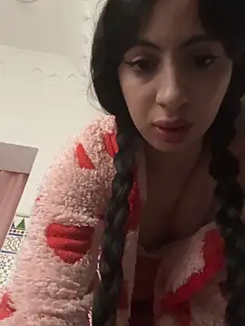 Snapshot of majdolin78 chatting on 1, 2, 2026 majdolin78 online show from 1, 2, 2026