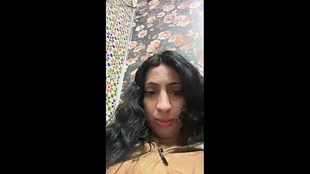 Snapshot of majdolin78 chatting on 13, 2, 2026 majdolin78 online show from 13, 2, 2026