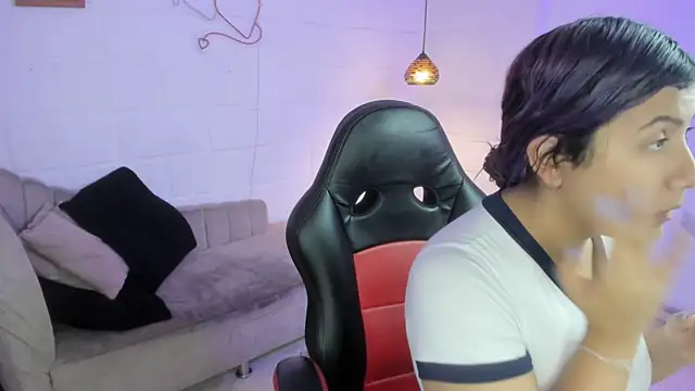 Hiraku dl online show from 3, 3, 2025