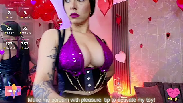 Aurora thomas  1 online show from 17, 2, 2025