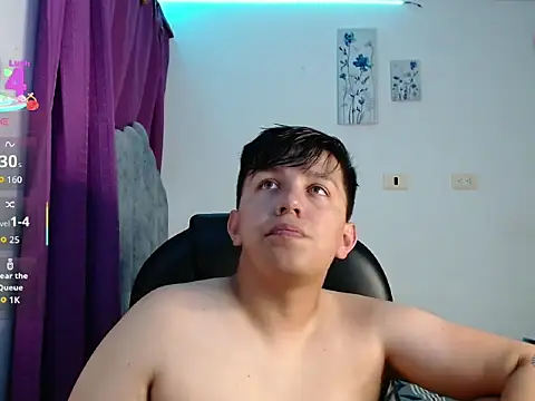 Snapshot of Alan_red chatting on 12, 11, 2025 Alan red online show from 12, 11, 2025