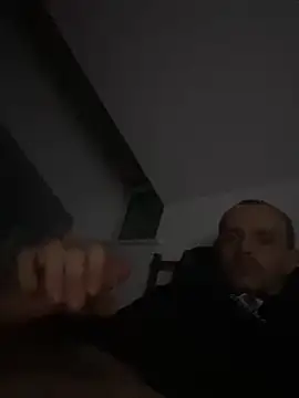 Snapshot of wyattstone chatting on 4, 11, 2025 wyattstone online show from 4, 11, 2025