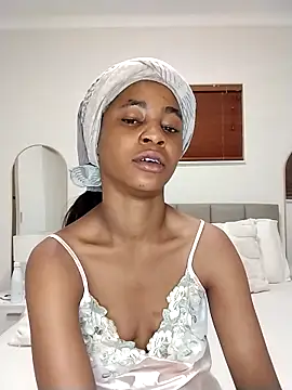 Snapshot of Godessofpleasxa chatting on 15, 11, 2025 Godessofpleasxa online show from 15, 11, 2025