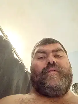 Rcraigue4 online show from 13, 10, 2025