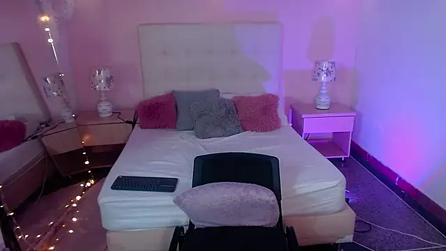 Snapshot of ScarlettDreamss7 chatting on 28, 2, 2025 ScarlettDreamss7 online show from 28, 2, 2025