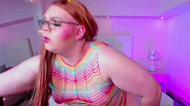 Snapshot of ScarlettDreamss7 chatting on 3, 3, 2025 ScarlettDreamss7 online show from 3, 3, 2025