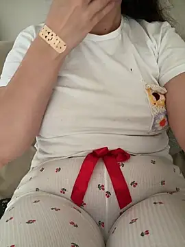 Snapshot of haskadin chatting on 23, 10, 2025 haskadin online show from 23, 10, 2025