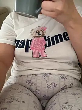 Snapshot of haskadin chatting on 24, 10, 2025 haskadin online show from 24, 10, 2025