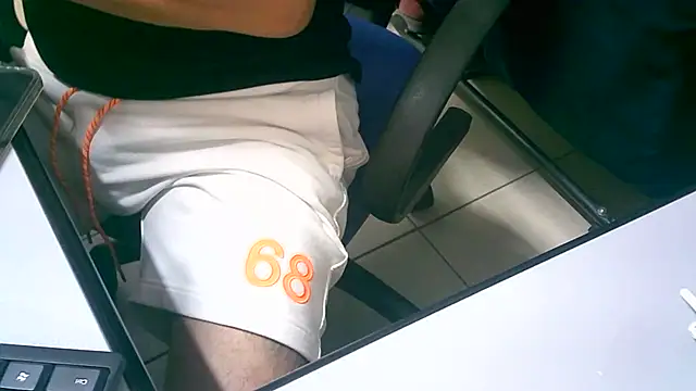 Greeneyes0820 online show from 17, 9, 2025