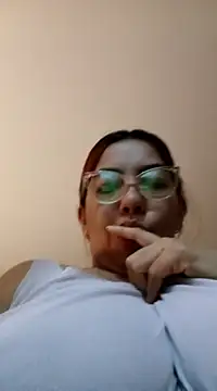 Snapshot of brithany_olson25 chatting on 13, 2, 2025 brithany olson25 online show from 13, 2, 2025