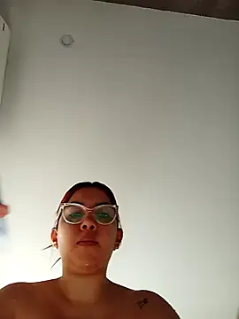 Snapshot of brithany_olson25 chatting on 16, 2, 2025 brithany olson25 online show from 16, 2, 2025