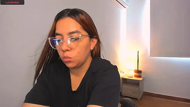 Snapshot of brithany_olson25 chatting on 27, 2, 2025 brithany olson25 online show from 27, 2, 2025