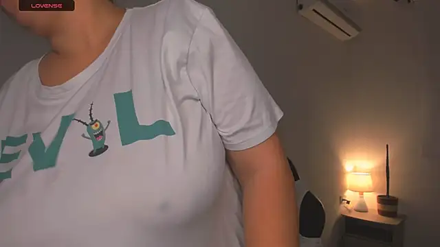 Snapshot of brithany_olson25 chatting on 3, 3, 2025 brithany olson25 online show from 3, 3, 2025