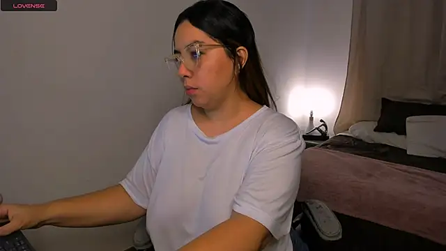 Snapshot of brithany_olson25 chatting on 14, 10, 2025 brithany olson25 online show from 14, 10, 2025