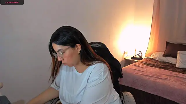 Snapshot of brithany_olson25 chatting on 15, 10, 2025 brithany olson25 online show from 15, 10, 2025