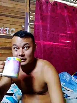 Snapshot of Lily_Sweet24 chatting on 15, 12, 2025 Lily Sweet24 online show from 15, 12, 2025