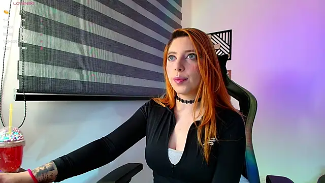 Snapshot of love_sharol_ chatting on 28, 1, 2025 love sharol online show from 28, 1, 2025