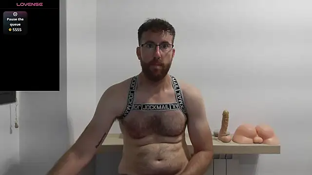 Snapshot of machohiberiko chatting on 14, 9, 2025 machohiberiko online show from 14, 9, 2025