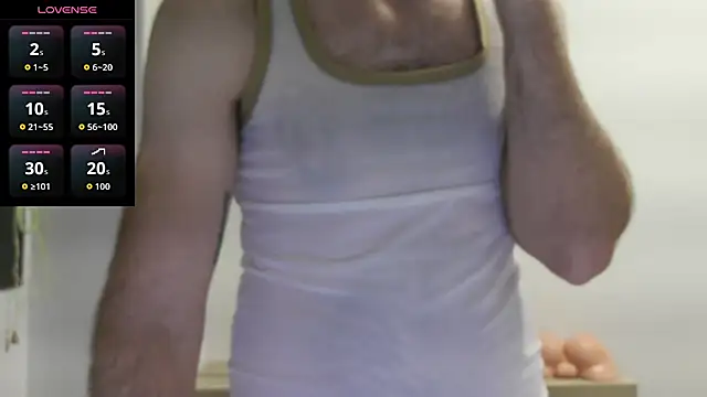 Snapshot of machohiberiko chatting on 18, 11, 2025 machohiberiko online show from 18, 11, 2025