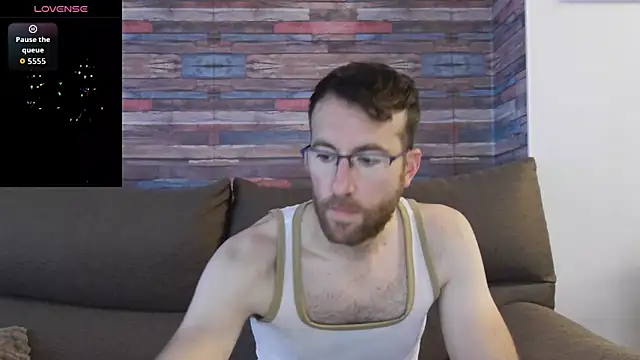 Snapshot of machohiberiko chatting on 24, 11, 2025 machohiberiko online show from 24, 11, 2025