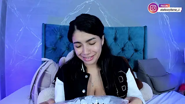 Snapshot of fierygroup chatting on 15, 4, 2026 fierygroup online show from 15, 4, 2026