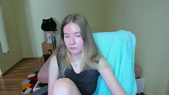 EmilyPaw online show from 11, 3, 2025